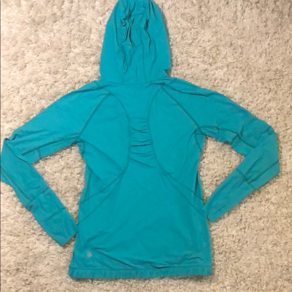 Lululemon Teal Water Resistant Pullover - image 5
